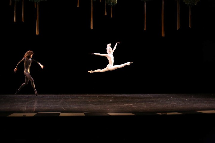 Lion & Unicorn - Meng Ningning, Hao Bin